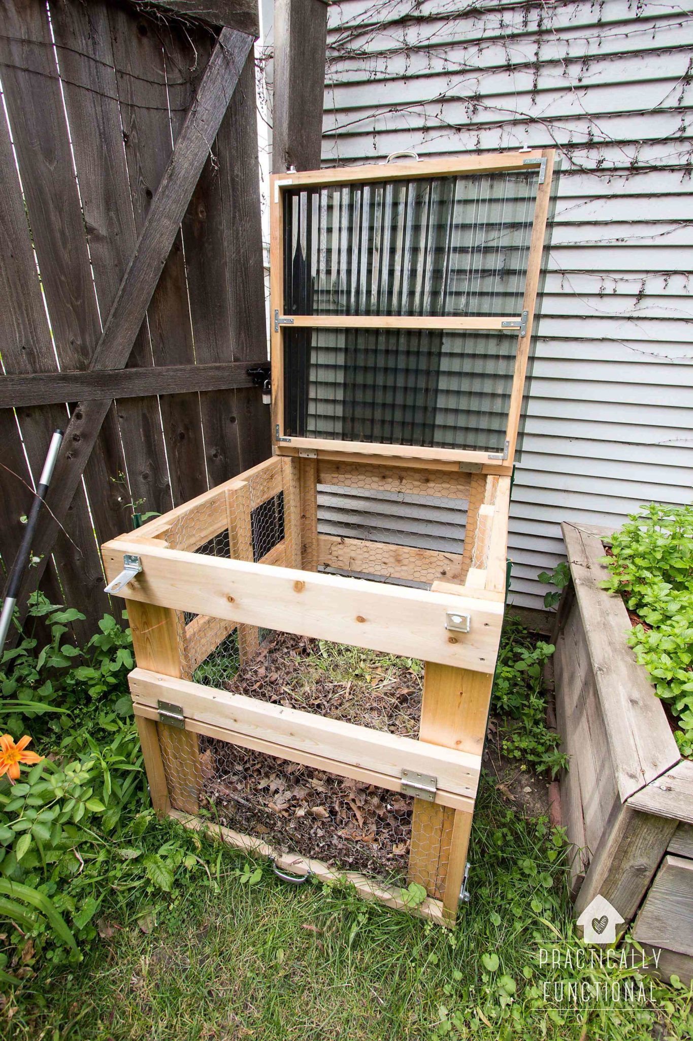 10 Compost Bins to Reduce Waste