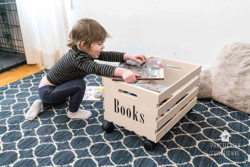 easy DIY crate for toy or book storage