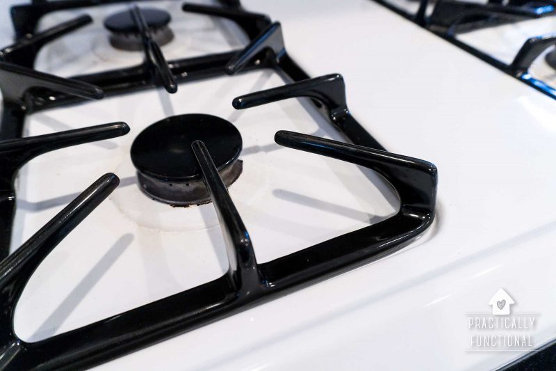 Learn how to clean stove top grates without scrubbing