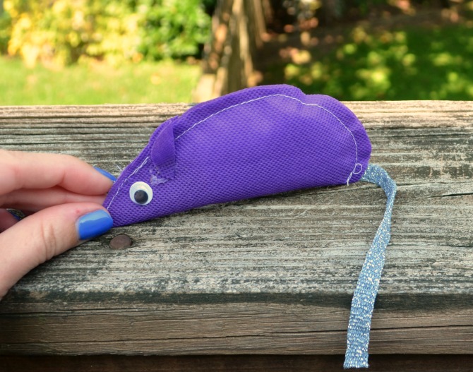 Diy cat toy and 25 other simple diy pet projects anyone can do