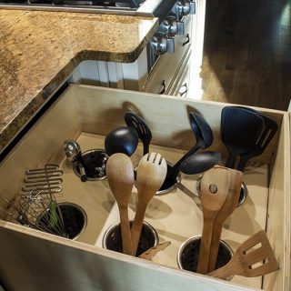 How to turn a deep drawer into an organized utensil drawer queen bee of honey dos on @remodelaholic